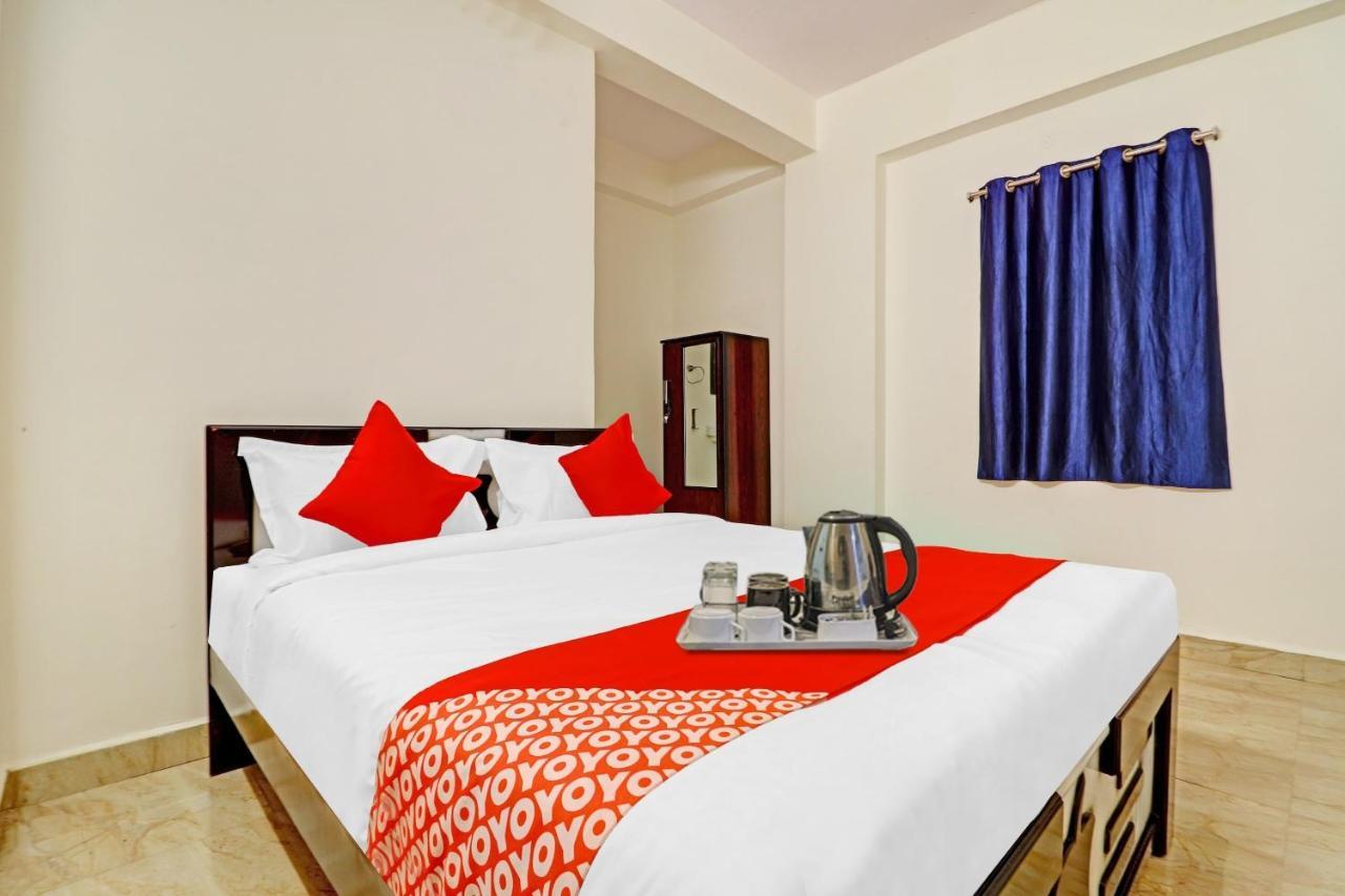 Oyo Happy Stay Hotels Haïdarabad Extérieur photo