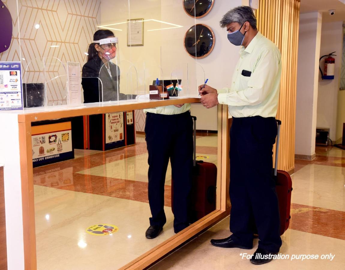 Oyo Happy Stay Hotels Haïdarabad Extérieur photo
